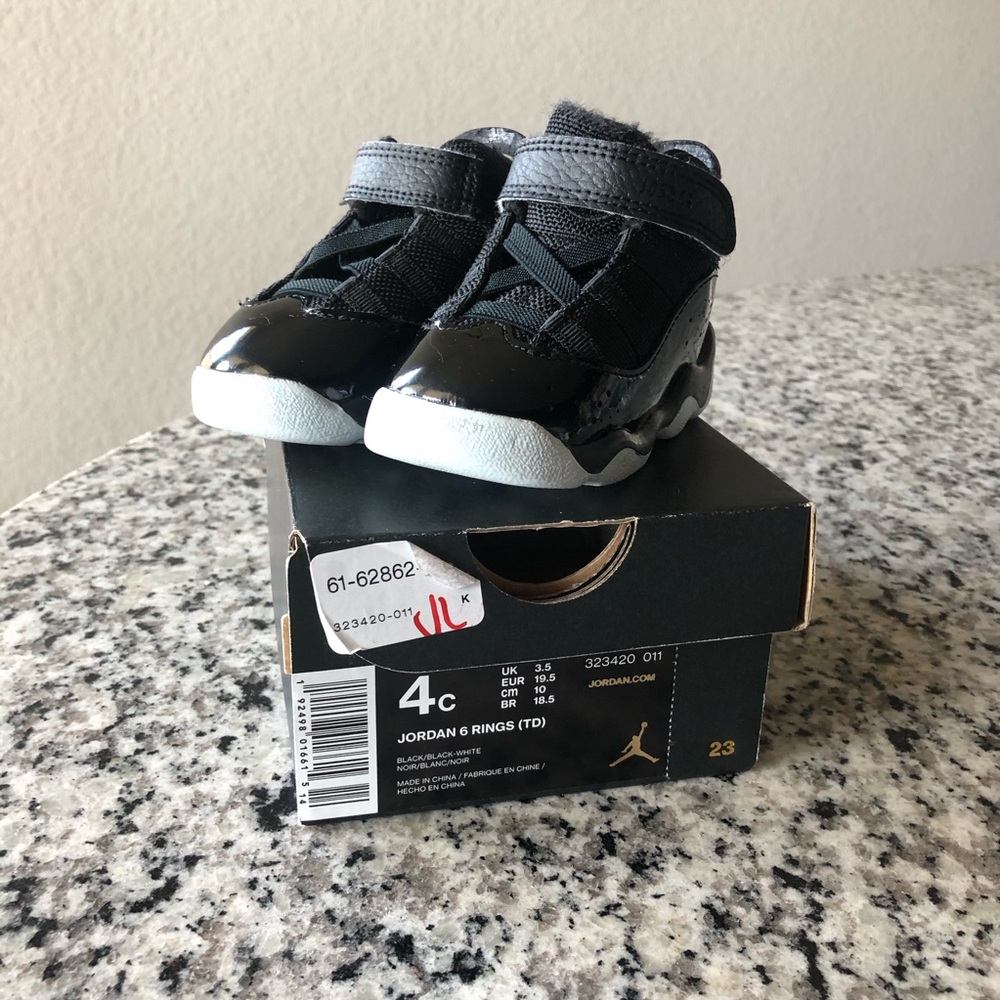 Toddler Jordan 6 Rings - Picture 2 of 4